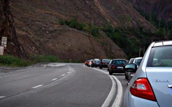 ترافیک نیمه سنگین در راه های مازندران/ کندوان ۳ روز یکطرفه می شود